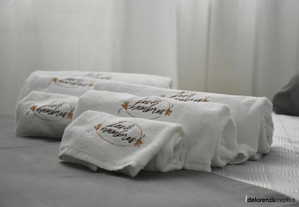 Postel nebo postele na pokoji v ubytování Les 3 Chambres