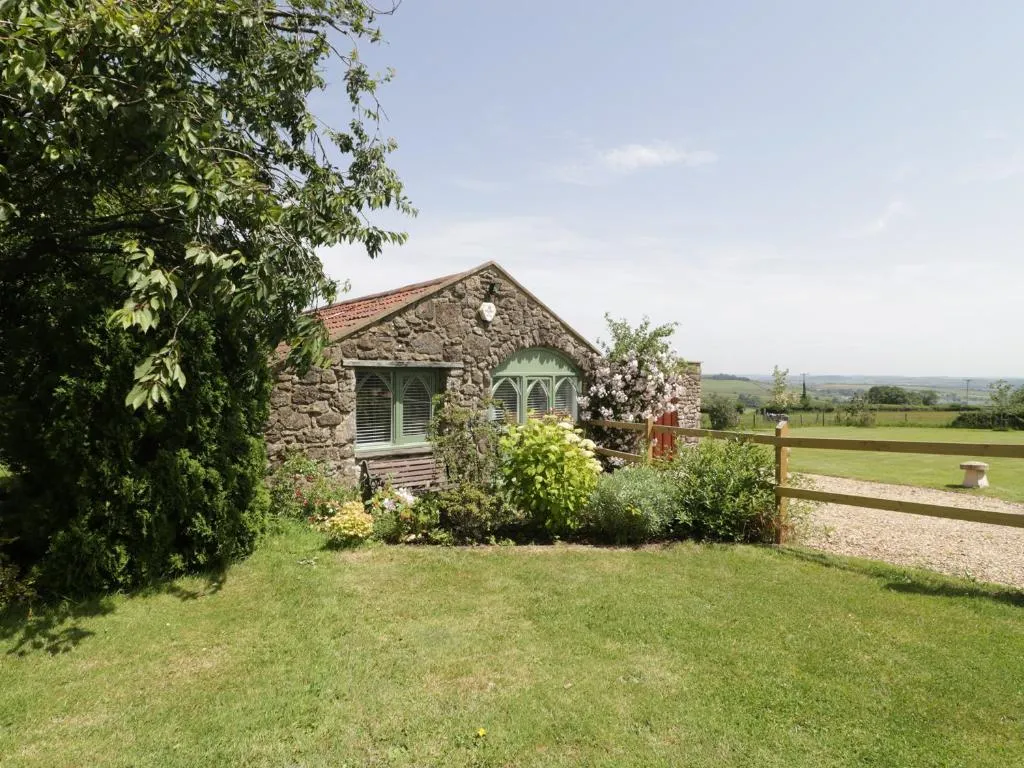 Boundary Barn, Bristol, United Kingdom