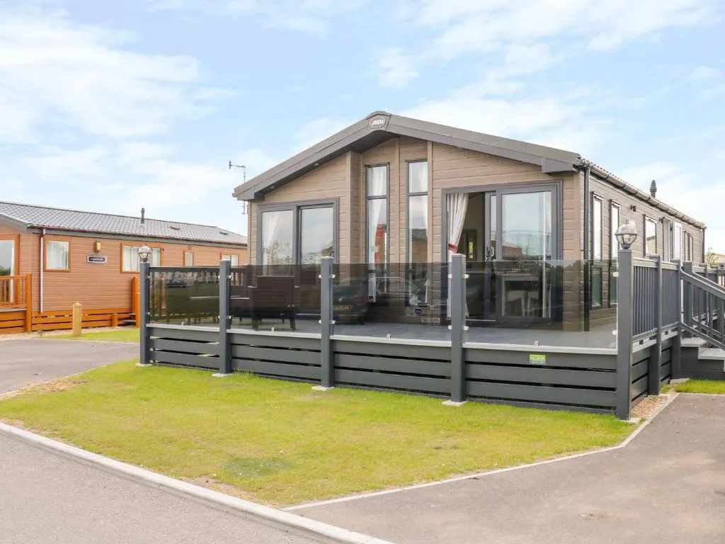 Ashton Lodge, Lincoln, United Kingdom