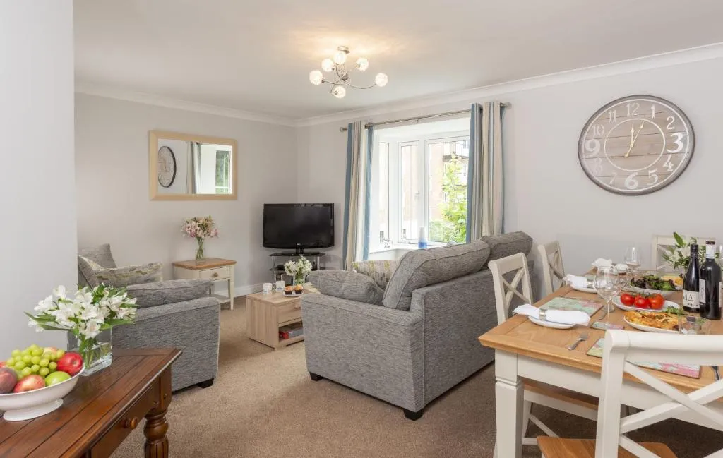 March Apartment, Whitby, Marea Britanie