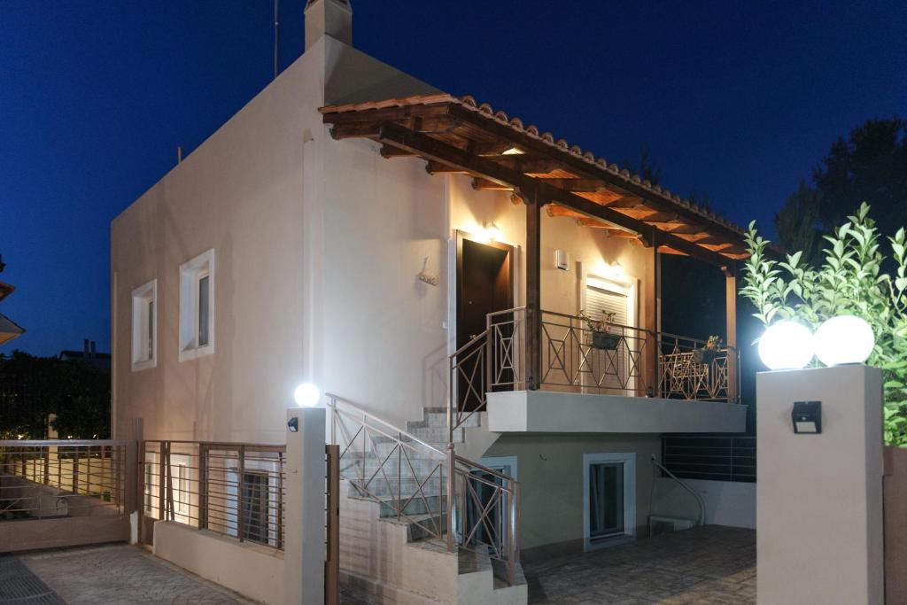 Artemissoula near airport - 2