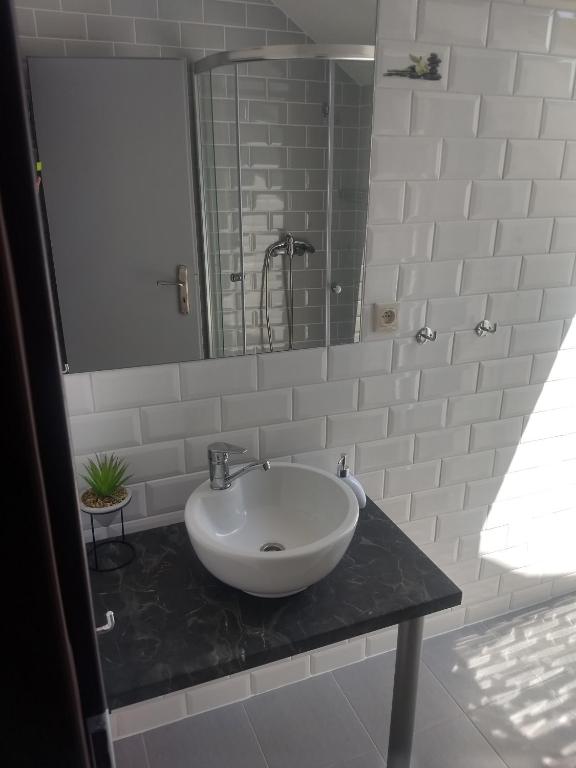 A bathroom at Chalupa Máša
