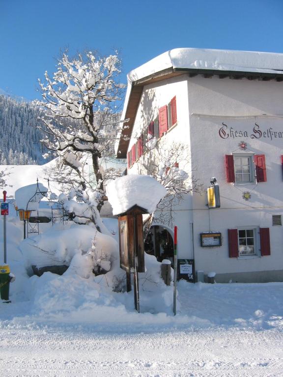 Fotografie z fotogalerie ubytování Chesa Selfranga v destinaci Klosters