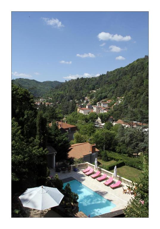 Nespecifikovaný výhled na hory nebo výhled na hory při pohledu z bed and breakfast