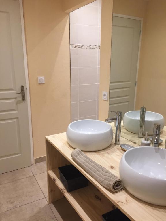 Chambres d'Hôtes du Villaret - Familiekamer Met Terras