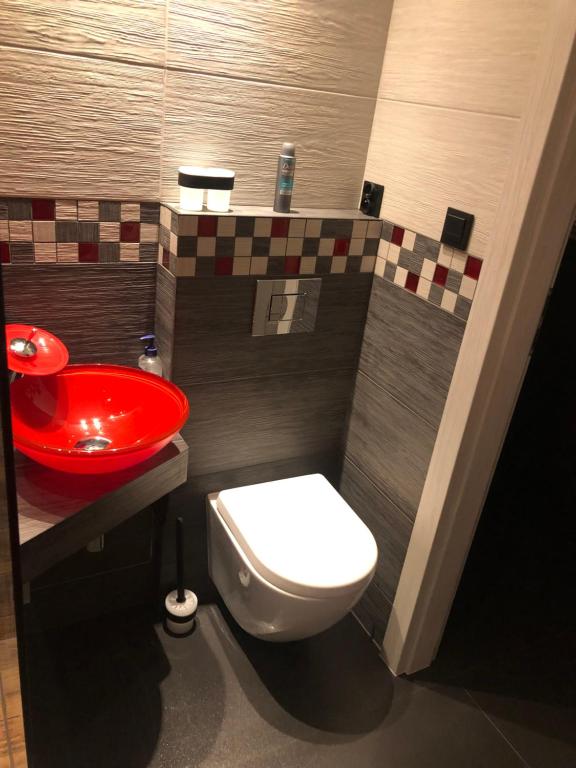 Kúpeľňa v ubytovaní Apartament GREY