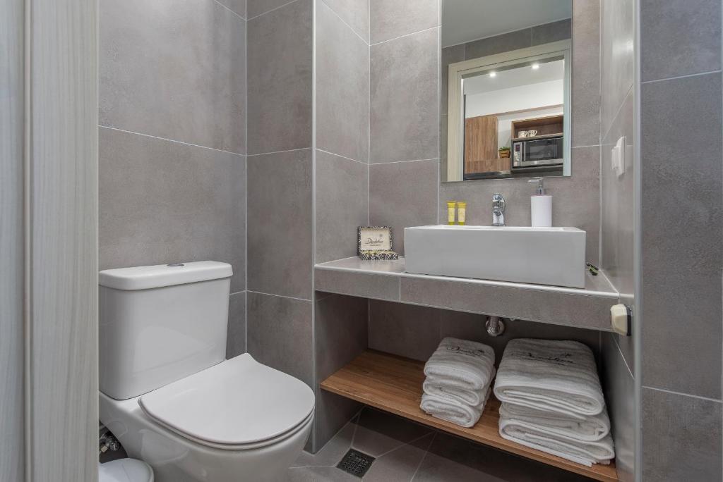 Dandelion Suites - 13