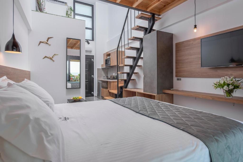 Dandelion Suites - 17