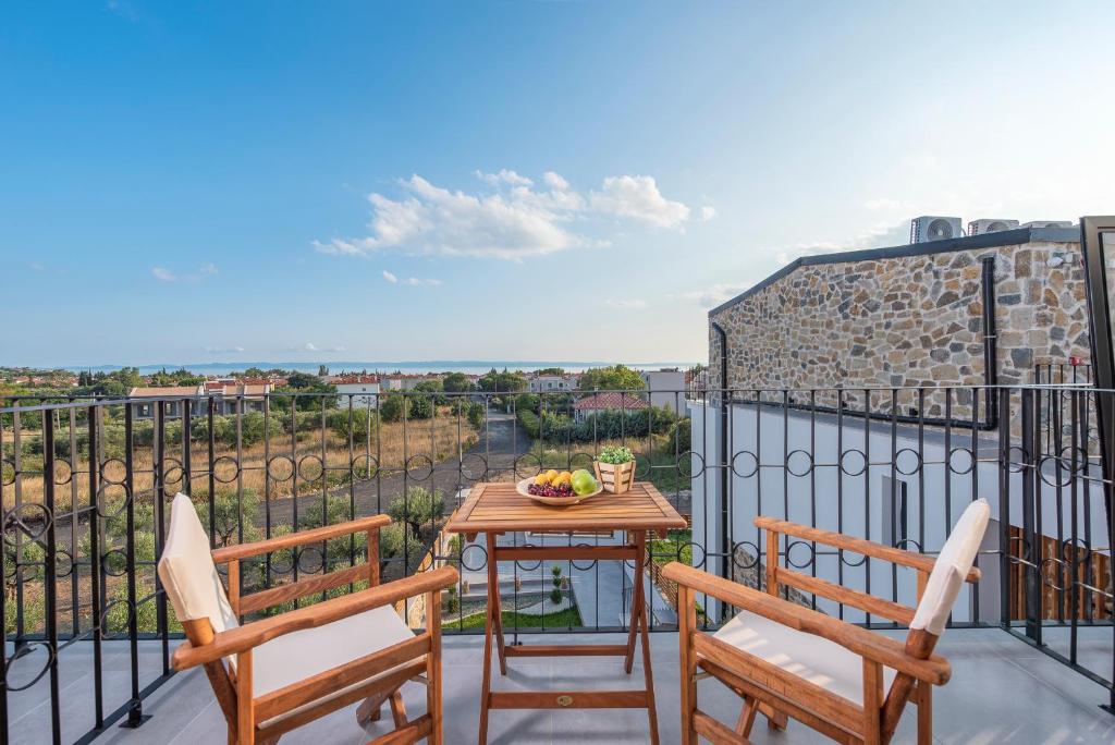 Dandelion Suites - 18