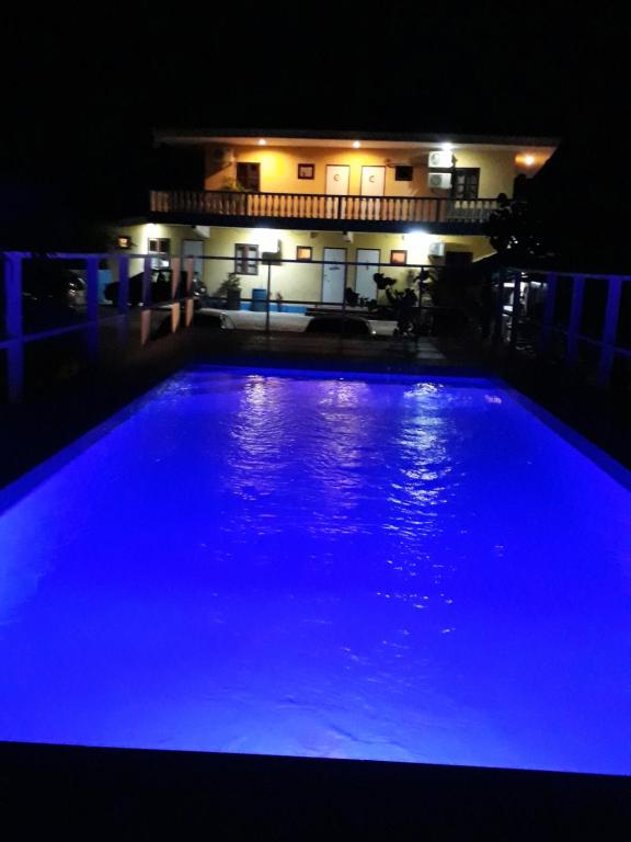 Swimmingpoolen hos eller tæt på Sea Horizon Apartments