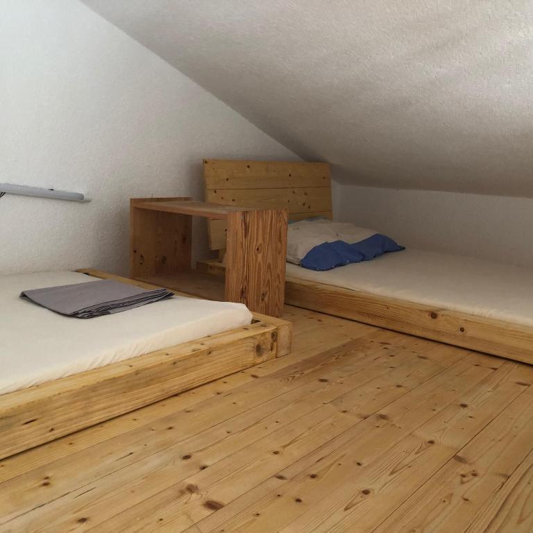 Posteľ alebo postele v izbe v ubytovaní Apartments Zrakic