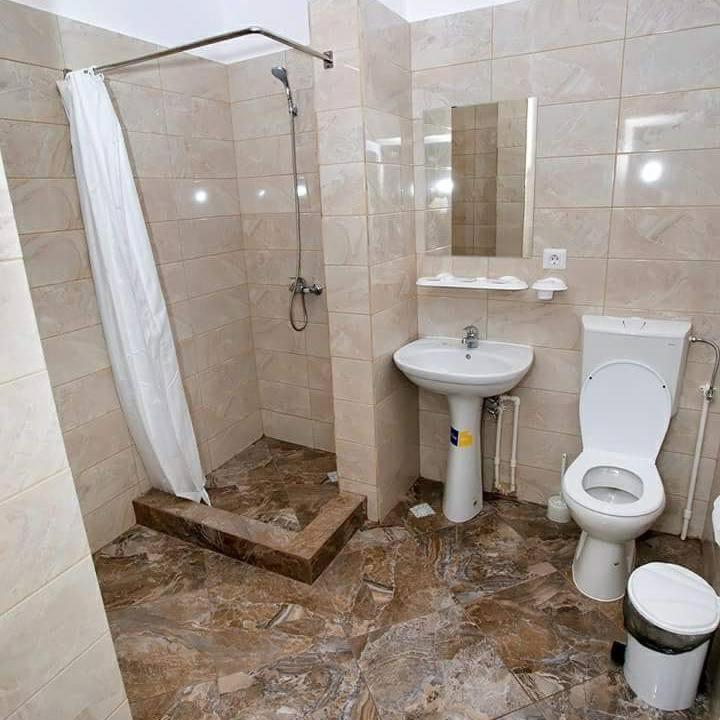 Koupelna v ubytování Casa Stefan Galati