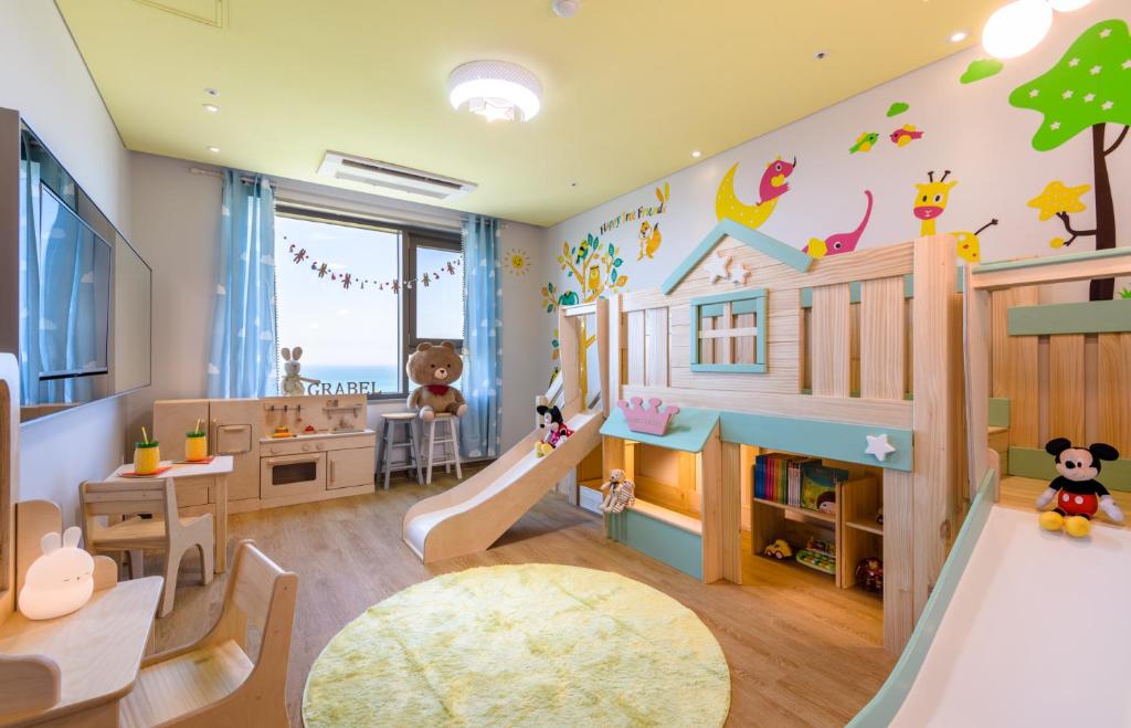 Posezení v ubytování Grabel Hotel Jeju