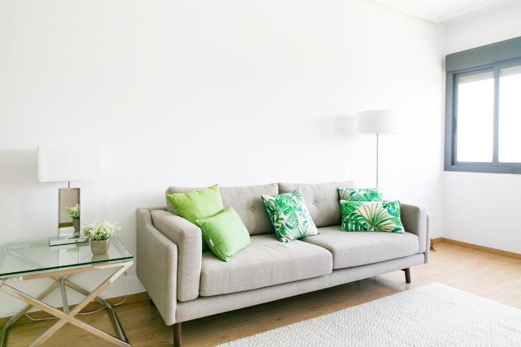A seating area at Apartamento Málaga Litoral Beach II