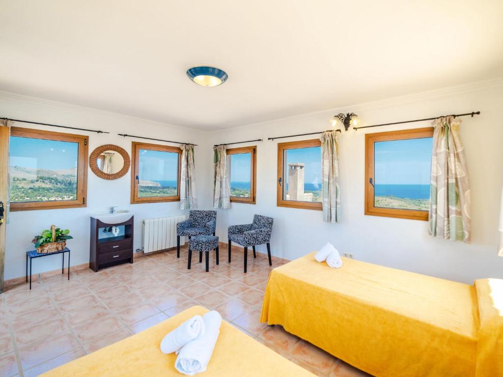 Postel nebo postele na pokoji v ubytování Villa Cala Torta Na Lluny by Interhome