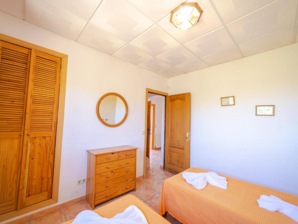 Postel nebo postele na pokoji v ubytování Villa Cala Torta Na Lluny by Interhome