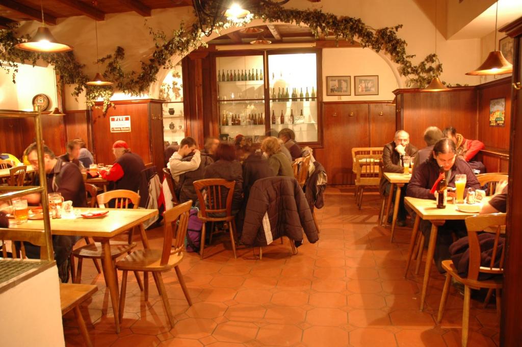 Hotel Pegas Brno - Resim 4