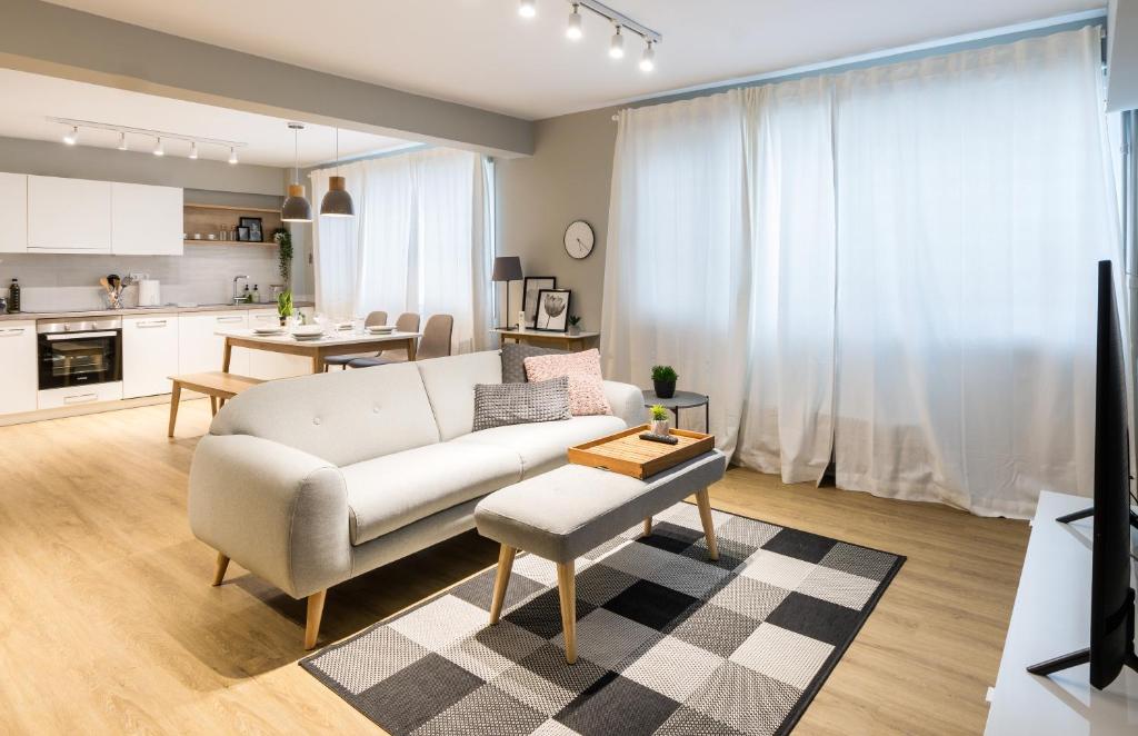 Lycabettus Hidden Gem- 2 Bedrooms, Silent With Washer - Two-Bedroom Apartment