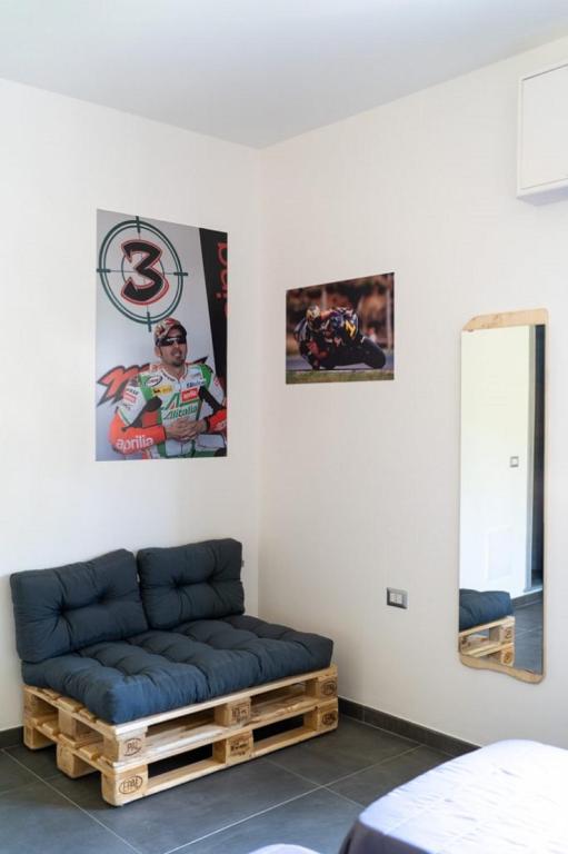 Posedenie v ubytovaní Italian Piston House Sport Moto Rent
