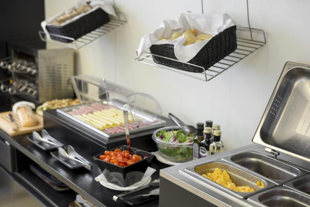 Palazzo Salgar - Resim 14