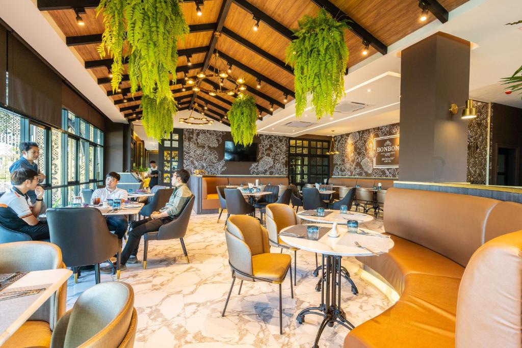 Belle Grand Hotel - Resim 3