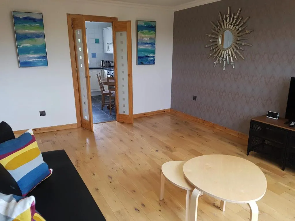 Dragon - Rosemount Apartment 3 Bedroom Home, Glasgow, Marea Britanie
