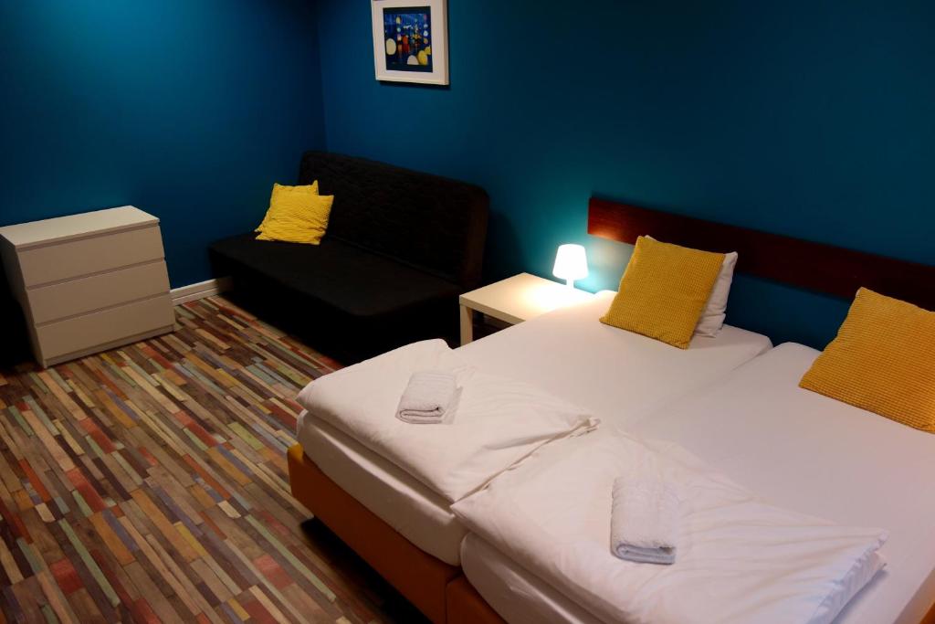 Hello Hostel & Apartmentsにあるベッド