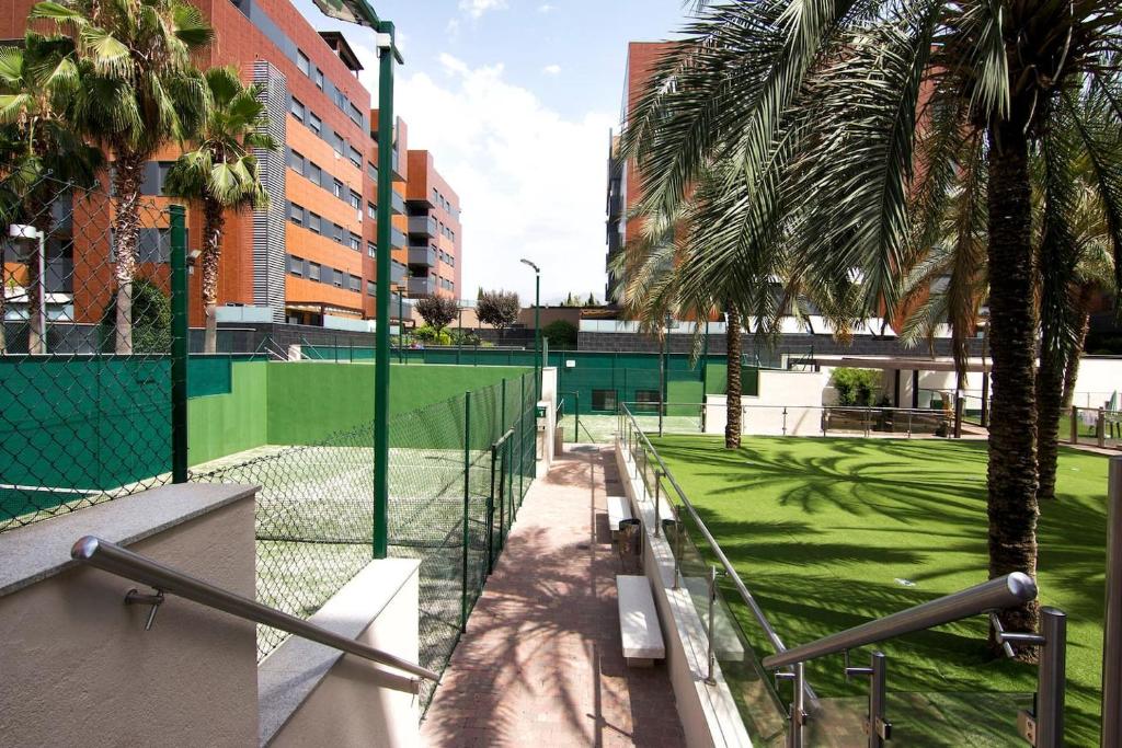 Booking.com: APARTAMENTO CRIS I ,Piscina-Gym & Parking ...