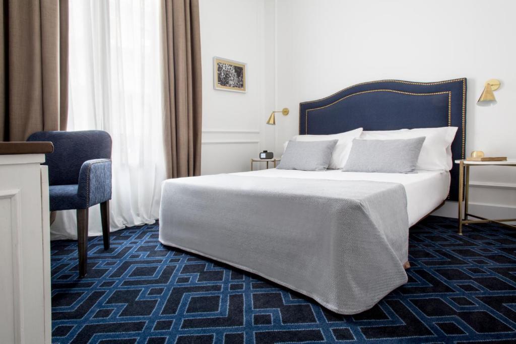 Hotel Midmost by Majestic Hotel Group - Resim 13