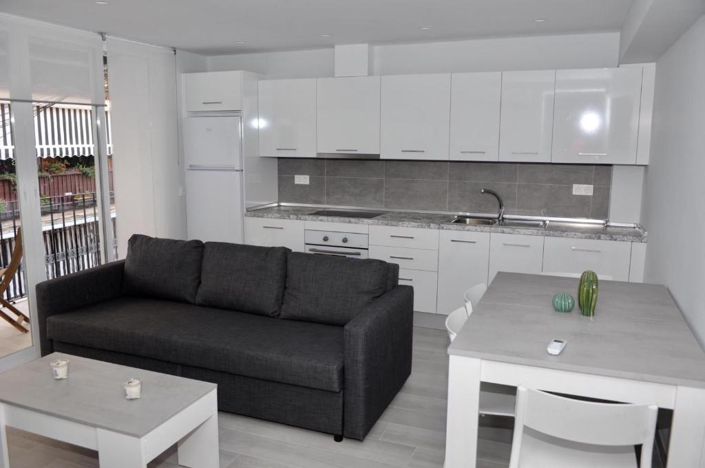 Apartamentos Bluebelle - Marbella, Marbella – Precios ...