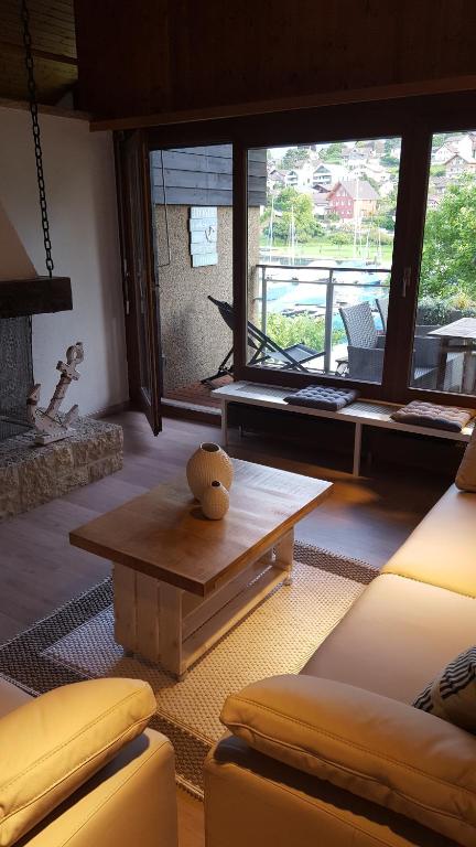 Istumisnurk majutusasutuses Ferienwohnung Ankerplatz