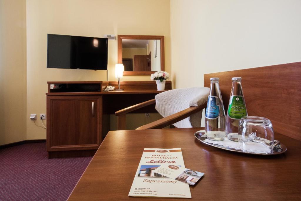 Hotel Restauracja Leliwa - シングルルーム バスルーム付