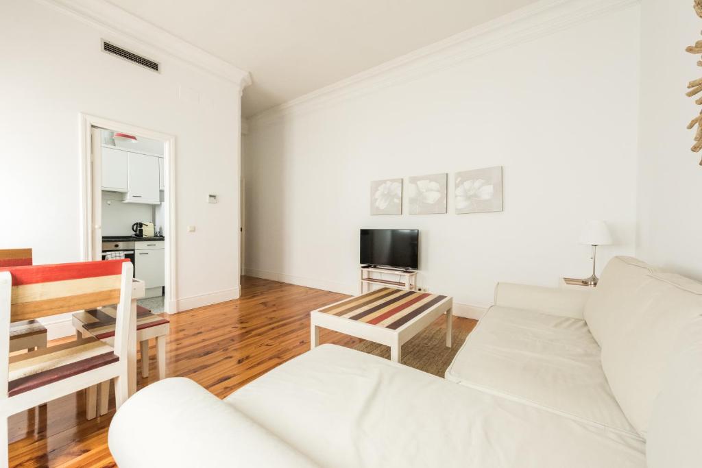 Apartamentos Alcalá - 7