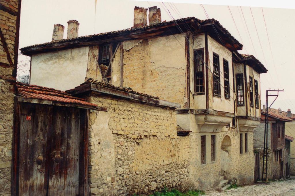 Budova, kde se penzion – hostinec nachází