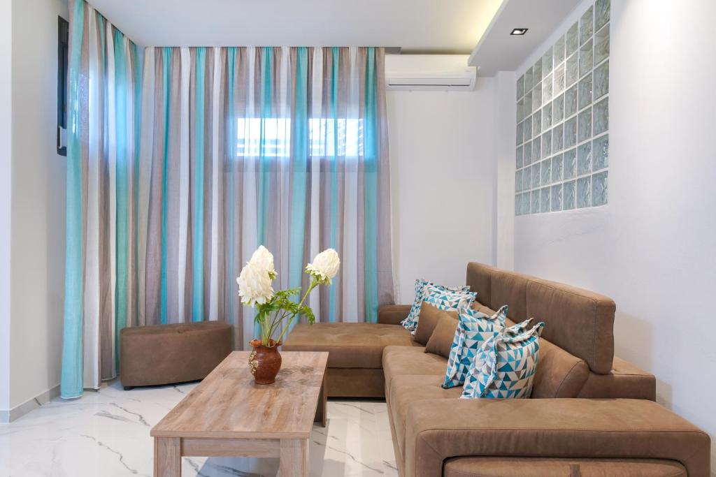 Posezení v ubytování Eridon Suites