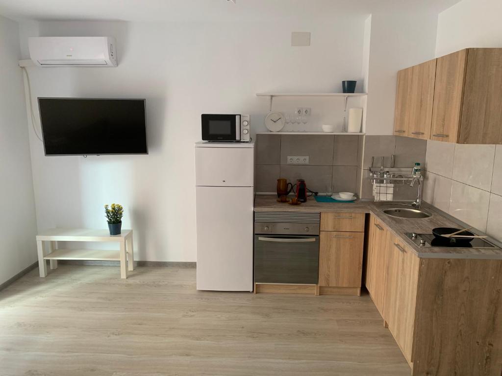 Kuchyňa alebo kuchynka v ubytovaní Cozy apartment Alicante