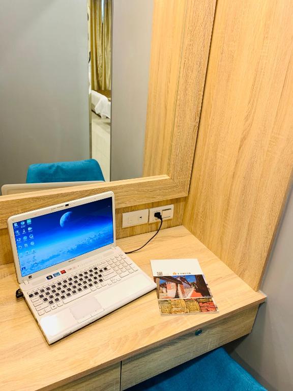 Televisyen dan/atau pusat hiburan di Kinmen Happiness Shop
