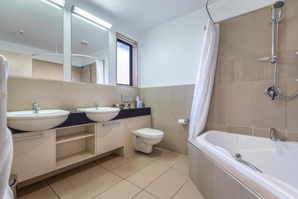 Koupelna v ubytování Palazzo Motor Lodge