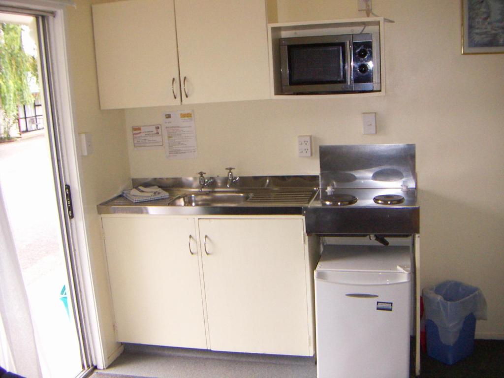 Camellia Court Family Motel - Resim 17