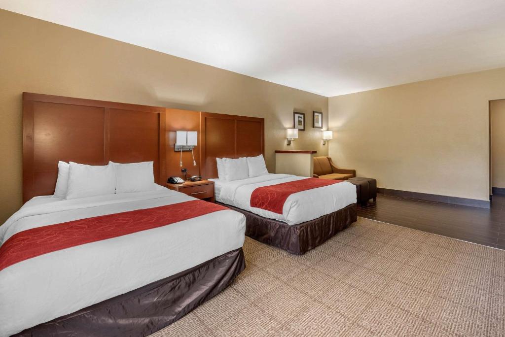 Comfort Suites Fort Collins Near University photo