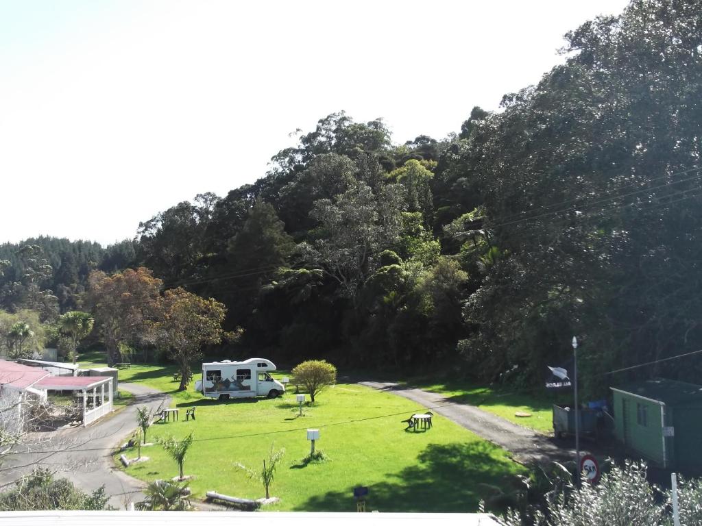 Whitianga Campground - Resim 11