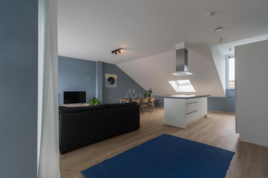 Smartflats - Pot d'Or - Three-Bedroom Apartment