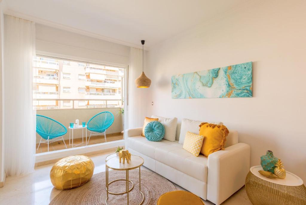 Posedenie v ubytovaní Charming apartment on the beach - Pool and parking