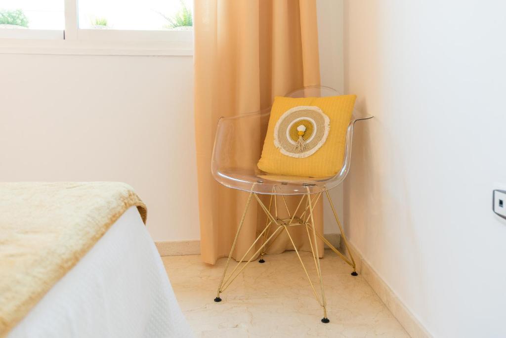 Fotografia z galérie ubytovania Charming apartment on the beach - Pool and parking v destinácii Málaga