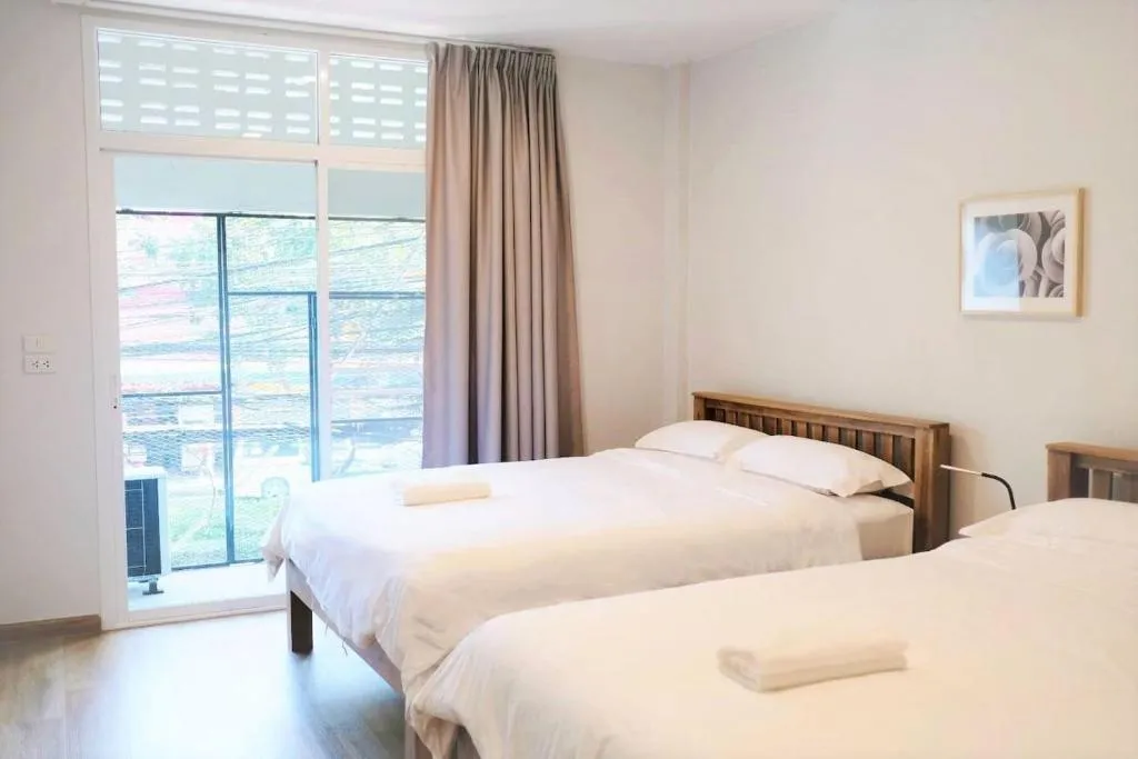 COZY 2BR Apartment near Sirikit MRT (3rd floor), Bangkok, Thailand