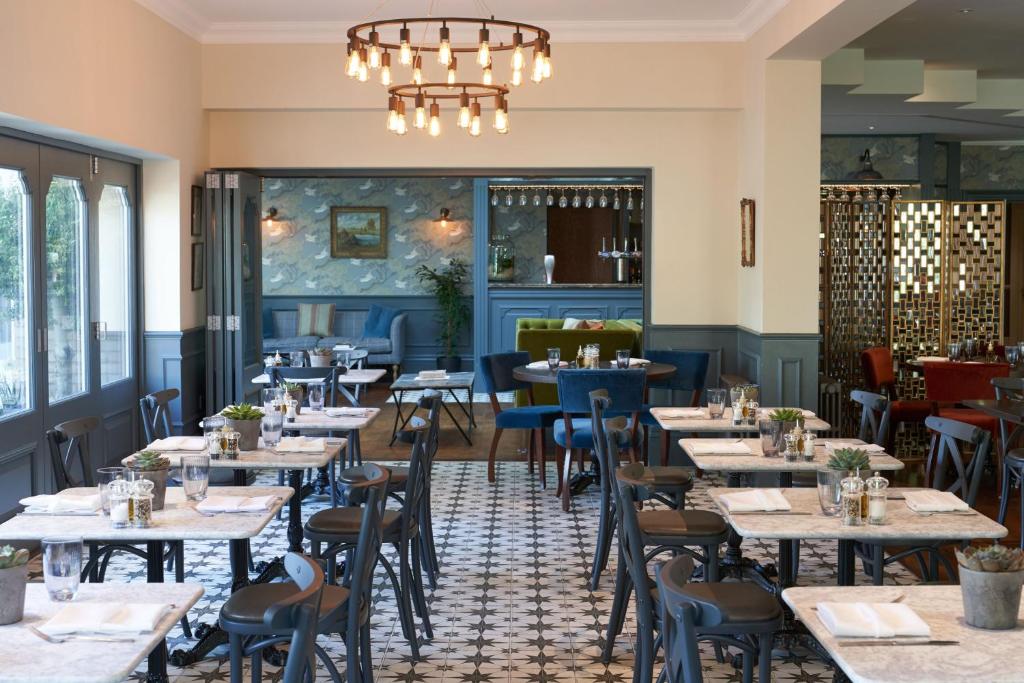 Connaught Lodge - Resim 26