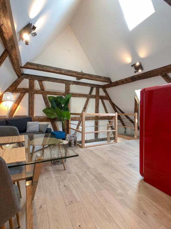 Beauty & The Beast - Old Town Cosy Apartments – photo 7