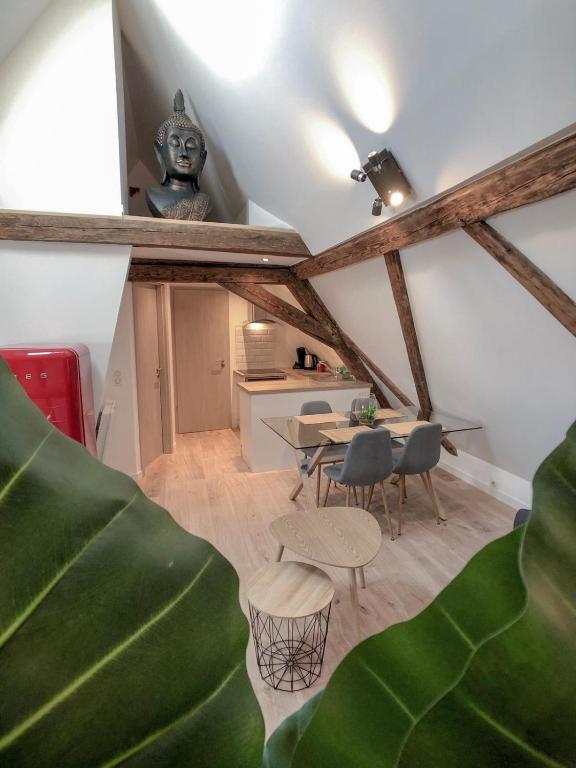 Beauty & The Beast - Old Town Cosy Apartments – photo 37