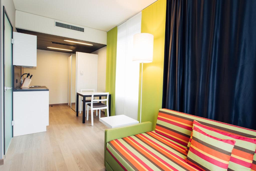 Area soggiorno di harry's home Dornbirn hotel & apartments