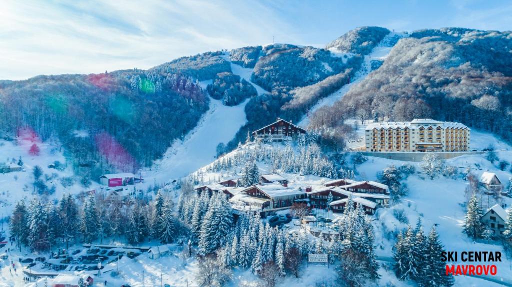 Hotel Bistra, Resort Mavrovo om vinteren